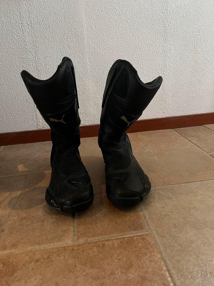 Puma motorlaarzen maat 43 (valt klein), Motoren, Kleding | Motorkleding, Laarzen, Heren, Tweedehands, Ophalen of Verzenden