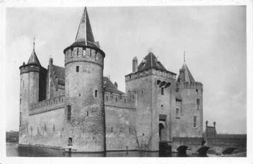 (301-109-001) Muiden Muiderslot beschikbaar voor biedingen