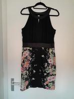 Steps jurk. Zwart met gekleurde kokerrok. Maat 40., Maat 38/40 (M), Zwart, Ophalen of Verzenden, Zo goed als nieuw