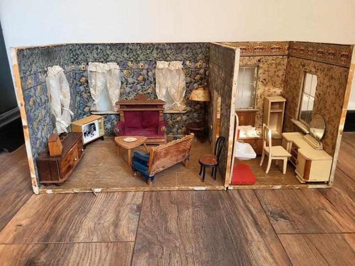 Poppenhuis., Antiek en Kunst, Antiek | Speelgoed, Ophalen