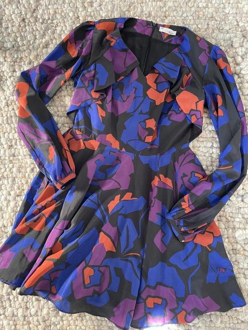 Heel mooi cocktail / feest jurkje van het merk TUWE maat S, Kleding | Dames, Jurken, Zo goed als nieuw, Maat 36 (S), Blauw, Boven de knie