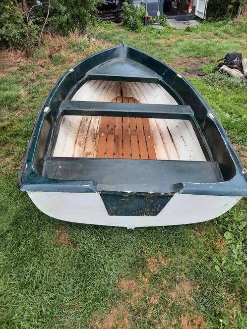 Polyester bootje met roeispanen - 275 x 125 cm, Watersport en Boten, Roeiboten, Gebruikt, Polyester, Met roeispanen of peddels