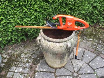 Flymo EasiCut 450 electrische heggenschaar beschikbaar voor biedingen