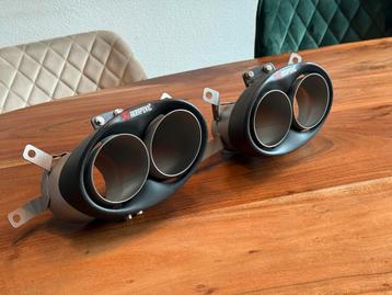 Akrapovic Carbon Sierstukken Audi Uitlaat beschikbaar voor biedingen