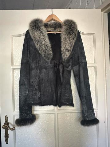 Luxe bontjes jas grijs blauw beschikbaar voor biedingen