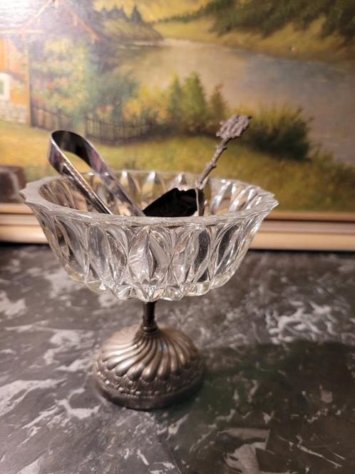 Kristallen suikerpot met zilveren tang en lepel., Antiek en Kunst, Curiosa en Brocante, Ophalen of Verzenden