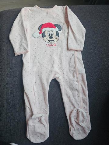  Pyjama/Boxpakje van minnie mouse maat 92 beschikbaar voor biedingen