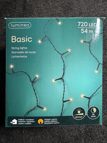 Kerstverlichting beschikbaar voor biedingen