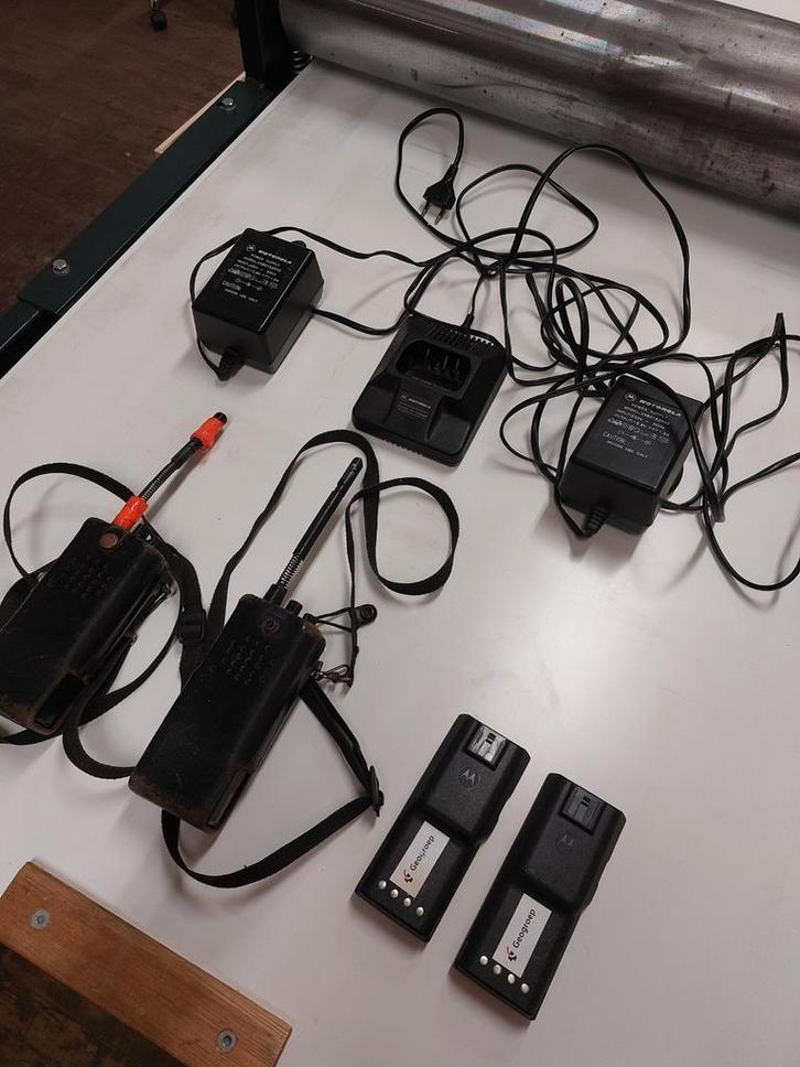 Grote partij professionele portofoons, Motorola & DOVA, Telecommunicatie, Portofoons en Walkie-talkies, Ophalen of Verzenden