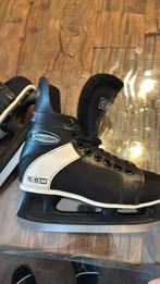 Ccm ijshockey schaatsen, Sport en Fitness, Ophalen of Verzenden, Zo goed als nieuw, IJshockeyschaatsen, Overige merken
