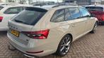 Skoda Superb Combi 1.4 TSI iV Sportline Business | Panodak |, Auto's, Skoda, Gebruikt, Euro 6, Adaptive Cruise Control, Grijs