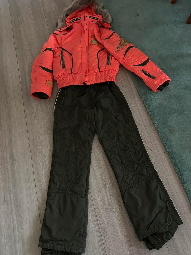 Luxe 3-delig Sportalm skipak, Kleding | Dames, Wintersportkleding, Zo goed als nieuw, Pak, Maat 38/40 (M), Ophalen of Verzenden