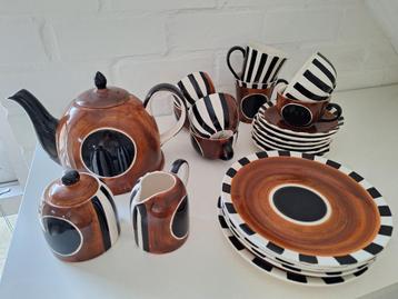 Theepot / Thee servies beschikbaar voor biedingen