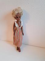 Mattel sunshine family black oma met jurk, Verzamelen, Poppen, Ophalen of Verzenden, Pop