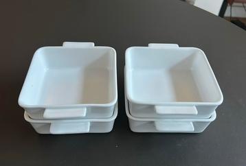 4 ovenschaaltjes / schaaltjes beschikbaar voor biedingen