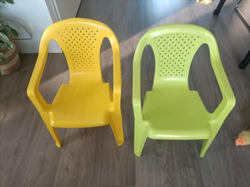 Leuke kinderstoeltjes. Samen voor 3,50 op te halen.  beschikbaar voor biedingen