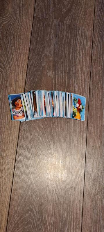 Dubbele plaatjes Hetmagische kookboek 100 jaar disney 2023.  beschikbaar voor biedingen