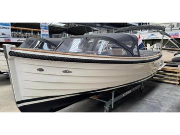 Waterspoor 717 Outboord Honda 100pk beschikbaar voor biedingen