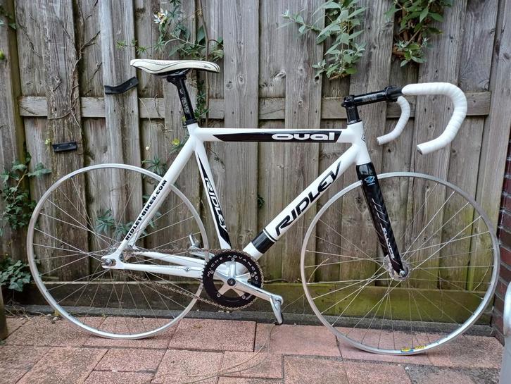 Baanfiets Ridley ovaal, Sport en Fitness, Wielrennen, Zo goed als nieuw, Overige typen, Ophalen