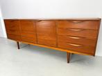 Vintage dressoir uniek!, Huis en Inrichting, Kasten | Dressoirs, Verzenden, Zo goed als nieuw, 25 tot 50 cm, 150 tot 200 cm