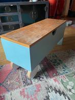 Leuke speelgoedkist / kastje op wielen, Kinderen en Baby's, Kinderkamer | Commodes en Kasten, Minder dan 90 cm, Gebruikt, Ophalen of Verzenden