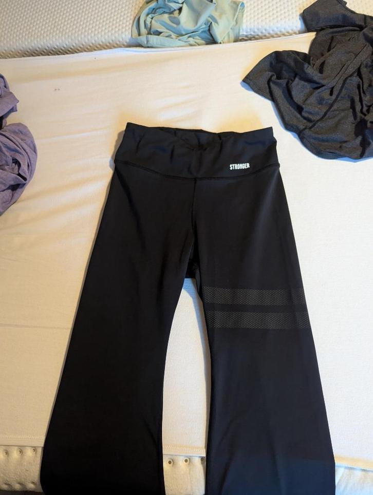 Sportbroek Stronger Maat S, Kleding | Dames, Sportkleding, Zo goed als nieuw, Fitness of Aerobics, Maat 36 (S), Zwart, Ophalen of Verzenden