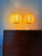 Set van 2 vintage tafellampjes ‘60, Huis en Inrichting, Stof, Vintage retro buisframe design rotan webbing papercord deens, Ophalen of Verzenden