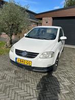 Volkswagen fox  (NIEUWE APK)(SUP ONDH), Auto's, Voorwielaandrijving, Stof, Wit, Metallic lak