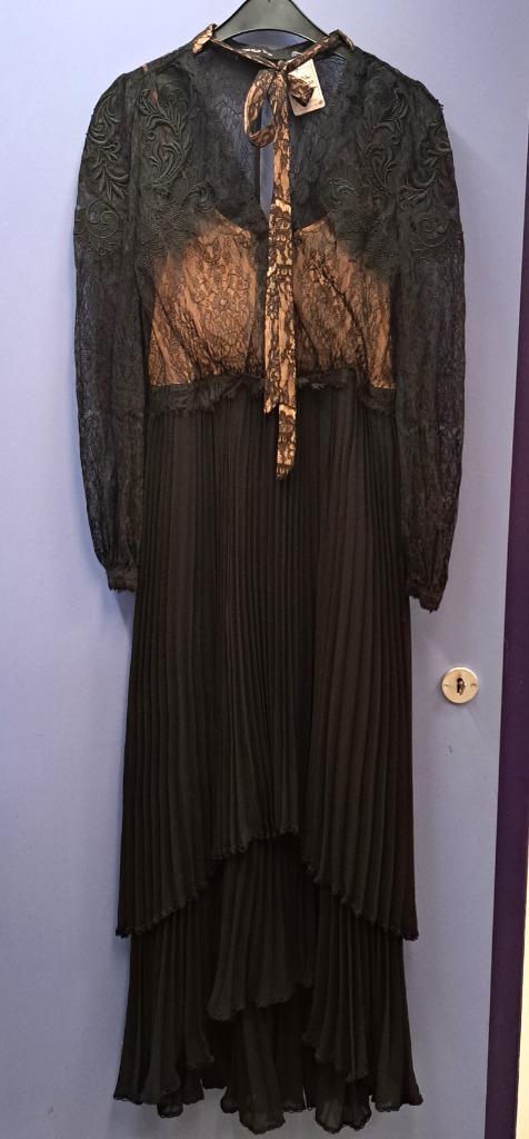 Karen Millen Atelier mooie zwart kanten avond jurk S-M 44168, Kleding | Dames, Jurken, Zo goed als nieuw, Maat 38/40 (M), Zwart