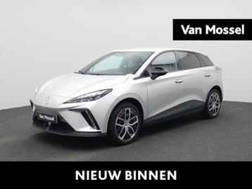 MG MG4 64 kWh Luxury | APPLE CARPLAY - ANDROID AUTO | LED VE beschikbaar voor biedingen