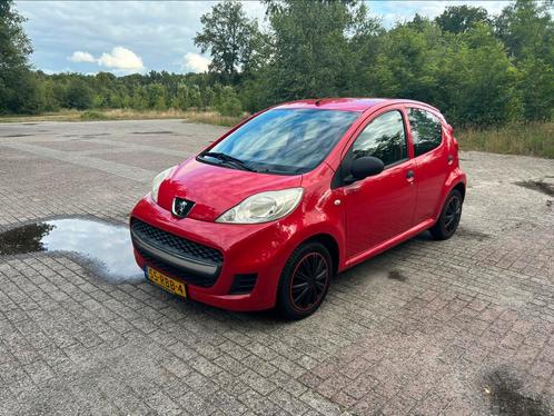 Peugeot 107 1.0 12V 5DR 2011 Rood, Auto's, Peugeot, Particulier, Benzine, A, Hatchback, Handgeschakeld, Origineel Nederlands, Rood