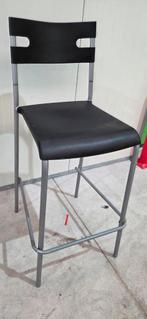 2 barkrukken - comfortabel en makkelijk schoon te maken, Ophalen, Gebruikt, Met voetsteun, 60 tot 90 cm