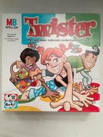 Twister (MB Spellen), Hobby en Vrije tijd, Gezelschapsspellen | Bordspellen, Een of twee spelers, Ophalen of Verzenden, Zo goed als nieuw