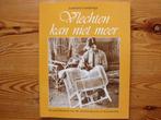 Vlechten kan niet meer. De geschiedenis v/d vlechtindustrie, Boeken, 20e eeuw of later, L Looijenga, Ophalen of Verzenden, Zo goed als nieuw