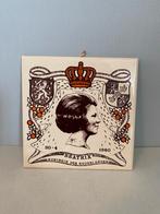 Tegeltje huldiging Koningin Beatrix 30 april 1980, Ophalen of Verzenden, Zo goed als nieuw, Nederland, Overige typen