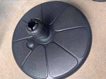 Parasol houder 46cm nieuw in doos (rond) (van de hema) beschikbaar voor biedingen