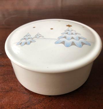 Kerst voorraadpot met deksel van Goebel beschikbaar voor biedingen