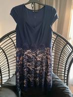 🌸 Mooie jurk met kanten details en bloemen 40/42 🌸, Blauw, Maat 42/44 (L), Ophalen of Verzenden, Zo goed als nieuw