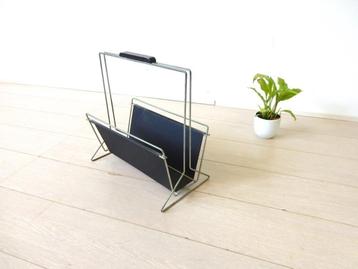 Vintage Lectuurbak / LP Rek Jaren 60 beschikbaar voor biedingen