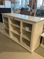 Witte IKEA buffetkast (145cm breed), Huis en Inrichting, Kasten | Vitrinekasten, Ophalen, Overige materialen, Gebruikt, 100 tot 150 cm