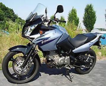 Suzuki 15 DL650 benzinetank in het grijs blauw 2006 zeer moo beschikbaar voor biedingen