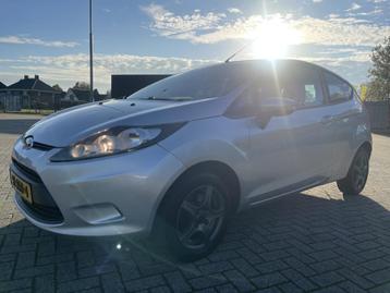 Ford Fiesta 1.25 Limited airco beschikbaar voor biedingen