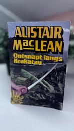 Ontsnapt langs Krakatau - Alistair MacLean, Boeken, Ophalen of Verzenden, Gelezen