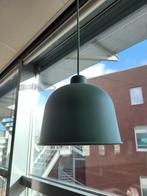 Muuto grain hanglamp - dusty green - 2x - zgan, Huis en Inrichting, Lampen | Hanglampen, Ophalen of Verzenden, Zo goed als nieuw