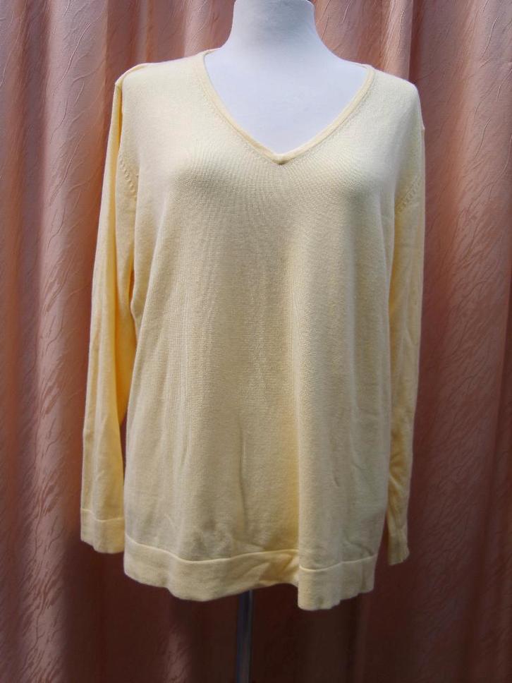 M&S eigeel stretch trui - maat XXL, Kleding | Dames, Jassen | Winter, Zo goed als nieuw, Maat 46/48 (XL) of groter, Geel, Verzenden