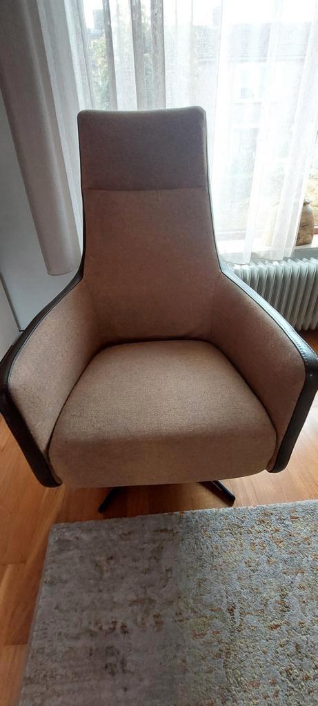 2 draaifauteuils, Huis en Inrichting, Fauteuils, Zo goed als nieuw, Leer, Stof, Minder dan 75 cm, Ophalen of Verzenden