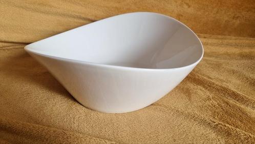 *NIEUW*Porseleinen Grote Schalen
15,- PER SCHAAL VASTE PRIJS, Huis en Inrichting, Keuken | Servies, Nieuw, Schaal of Schalen, Overige stijlen