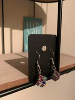 Dobbelstenen, Sieraden, Tassen en Uiterlijk, Oorbellen, Overige materialen, Hangers, Nieuw, Ophalen of Verzenden