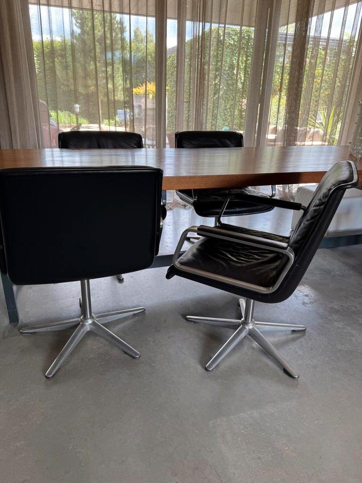 4 jaren 60 Channel fauteuils leer en staal Tópkwaliteit, Huis en Inrichting, Stoelen, Leer, Ophalen