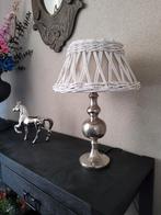 Sfeervolle Schemerlamp met Witte Kap (2stuks), Klassiek, Ophalen of Verzenden, Zo goed als nieuw, Metaal